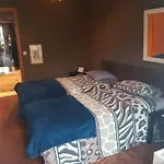 Comfortable And Cozy Place